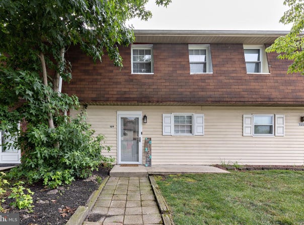 109 LA CASCATA TNHS, CLEMENTON, NJ 08021