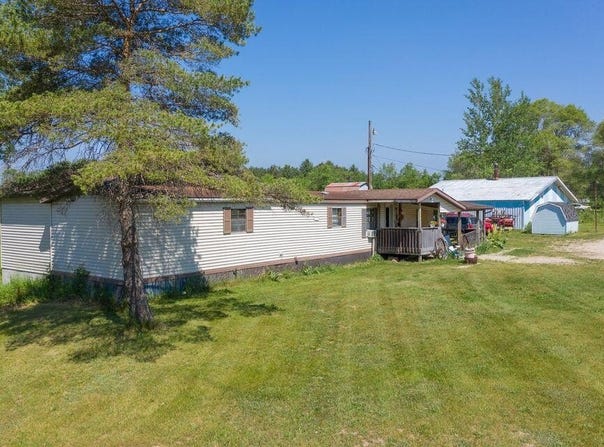 17931 30th Avenue, Barryton, MI 49305