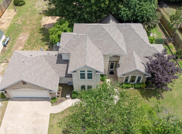 1201 Harber Oaks Loop, Grove, OK 74344