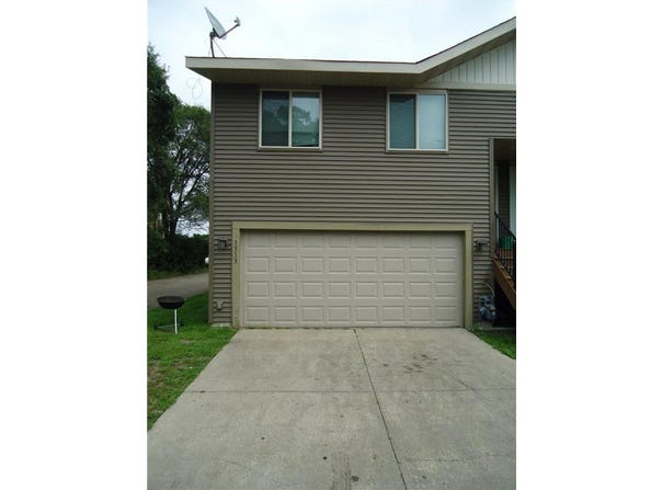 1513 Humboldt Place N, Brooklyn Center, MN 55430