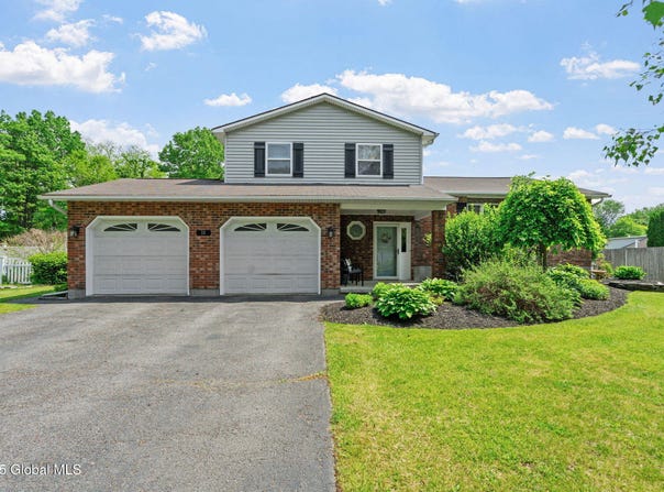 28 Elizabeth Drive, New Scotland, NY 12186
