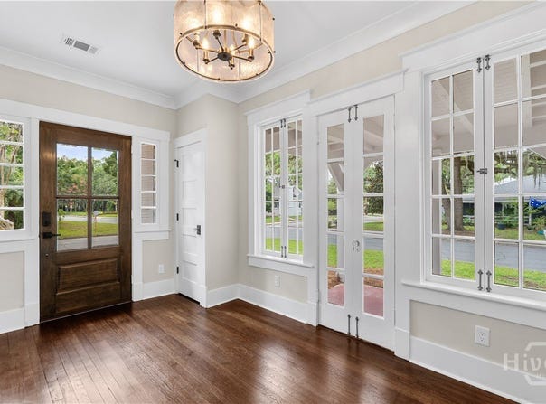 501 Durant Avenue, Savannah, GA 31404