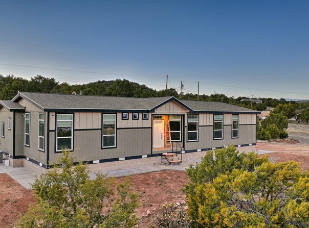 19 Edge Of Woods Road, Tijeras, NM 87059