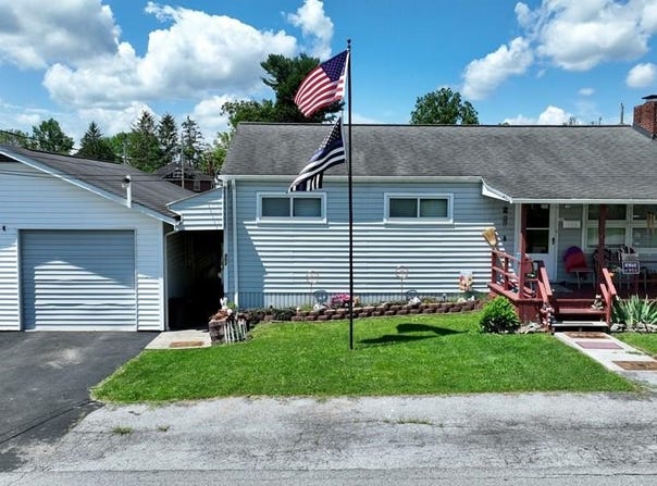 402 Trent Street, PRINCETON, WV 24740