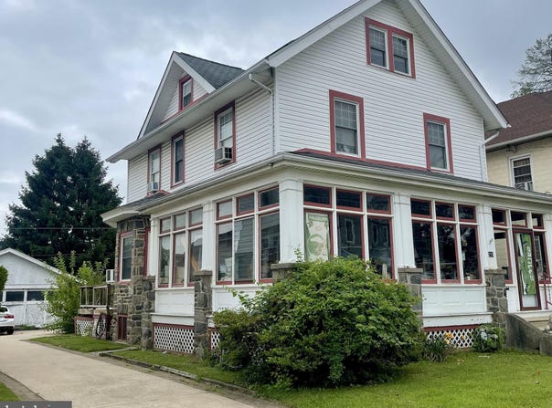 215 S CEDAR LANE, UPPER DARBY, PA 19082