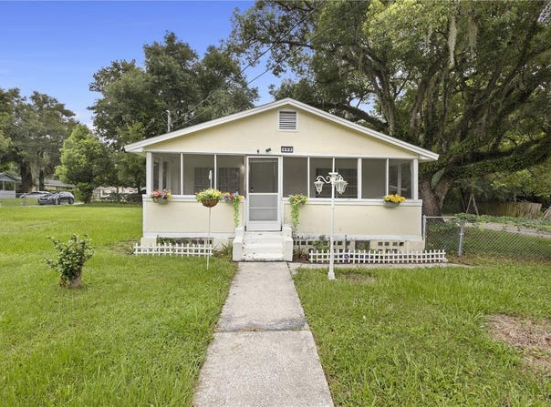 409 W BERESFORD AVENUE, DELAND, FL 32720