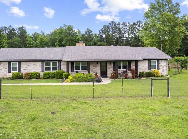 567 Quail Lane, Longview, TX 75602