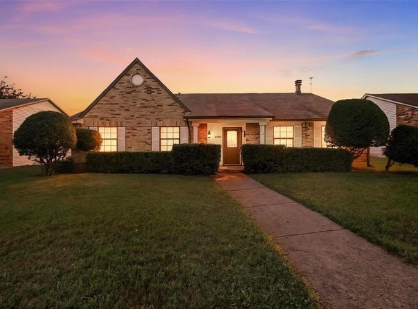 1708 Hutchinson Street, Mesquite, TX 75150