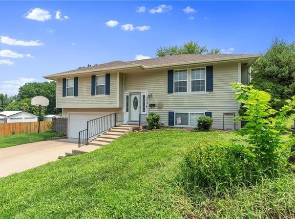 409 Benton Street, Richmond, MO 64085