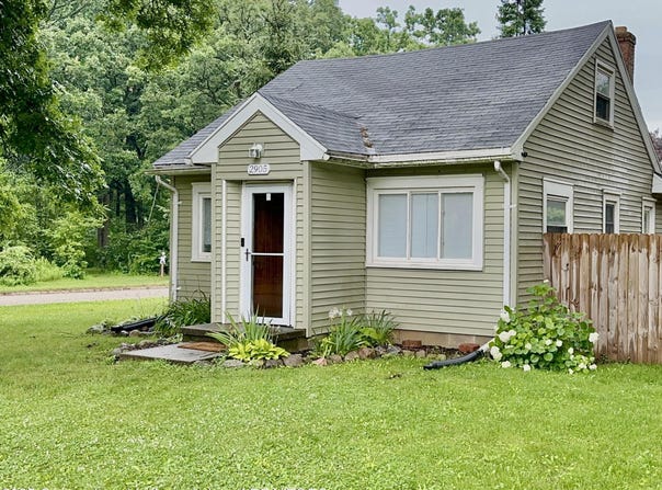 2905 Ingham Street, Lansing, MI 48911
