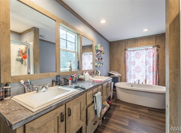 29242 State Highway 34, Clubb, MO 63934