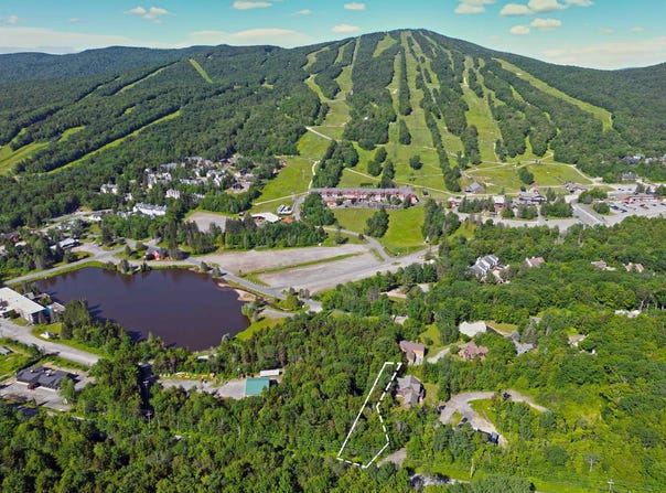 1 Pinnacle View Lane, Dover, VT 05356