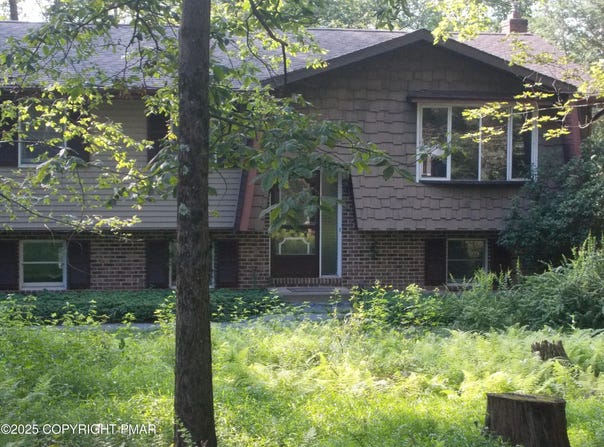 1134 Scotrun Drive, Scotrun, PA 18355
