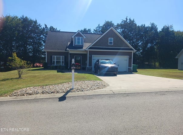 1802 Limestone Path, Morristown, TN 37814