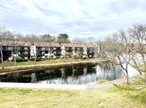 10073 WINDSTREAM Drive, COLUMBIA, MD 21044