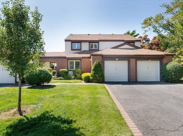 1102 Gotham Path, Saint James, NY 11780