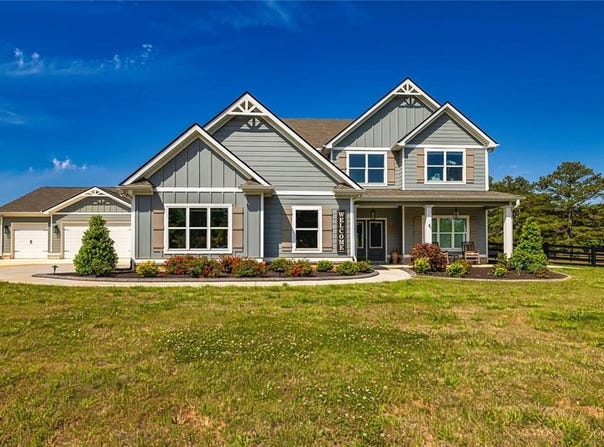117 Lake Point, Williamson, GA 30292