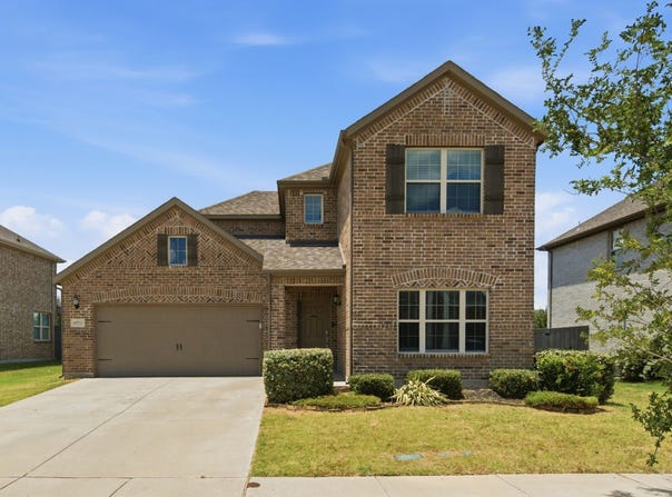 6921 Pampas Place, Venus, TX 76084