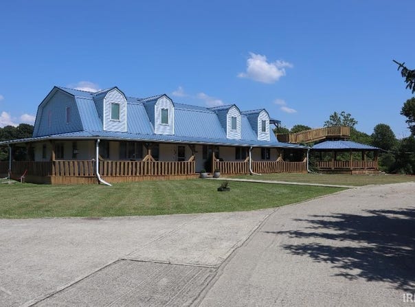 11032 Fiscus Cemetery Road, Coal City, IN 47427