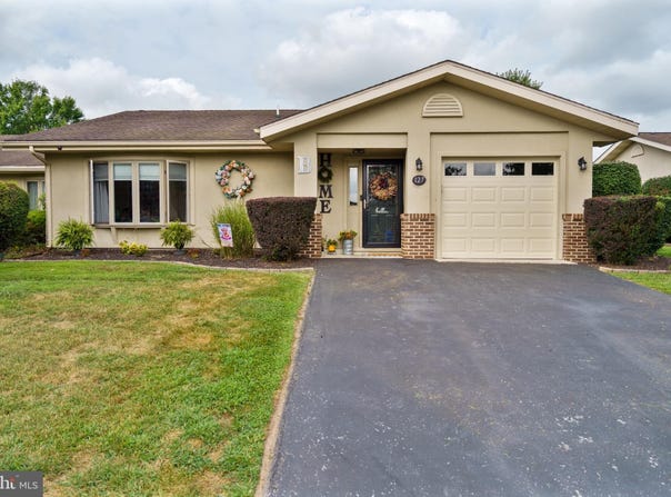 127 ARROWHEAD RIDGE, HEDGESVILLE, WV 25427