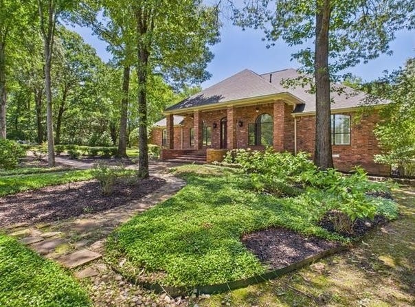 4601 Dickens Ln, Athens, TX 75751