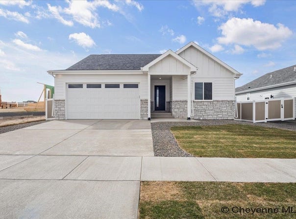 2112 BLUE NORTHER LN, Cheyenne, WY 82007