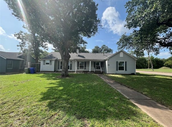 2928 Pine Avenue, Waco, TX 76708