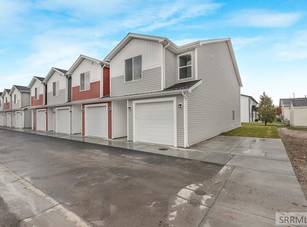2393 Caddis Way, Idaho Falls, ID 83401