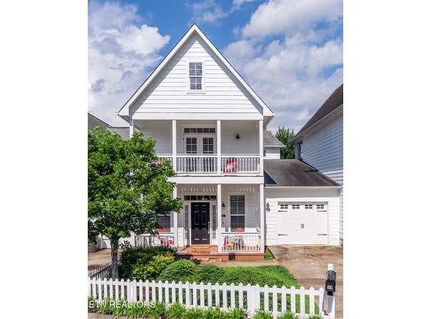 1101 Main St, Loudon, TN 37774