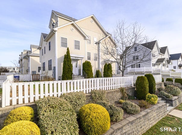 34 Ferris Avenue, Norwalk, CT 06854