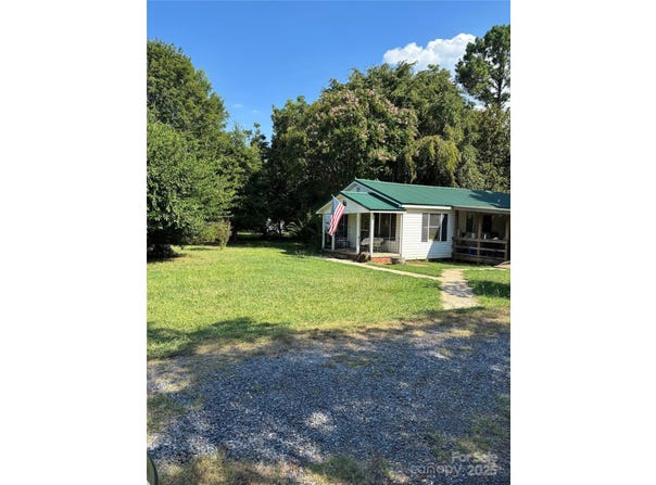 1350 Edgefield Road, York, SC 29745
