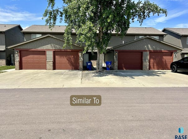 301 Arianna Pl, Tea, SD 57064