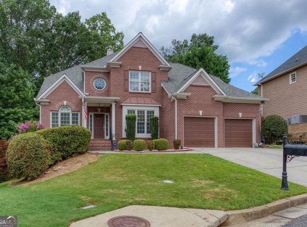 870 Creekview Bluff, Buford, GA 30518