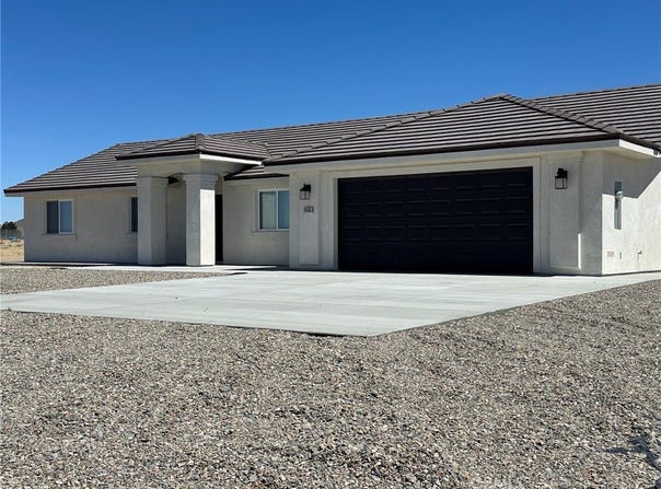 24445 National Trails, Oro Grande, CA 92368
