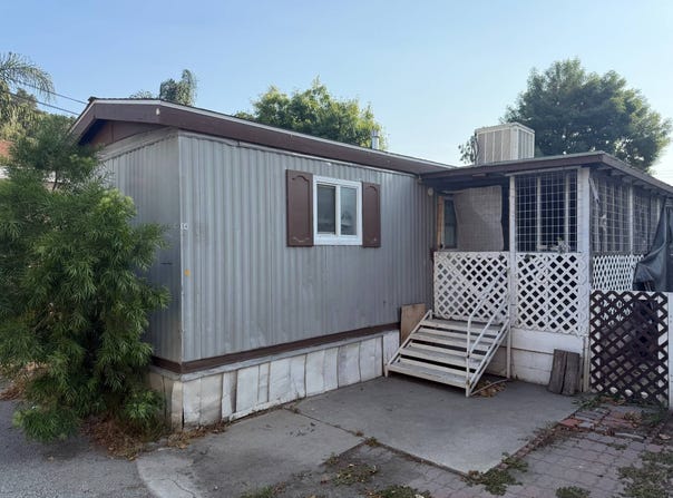 826 E Route66, Glendora, CA 91740