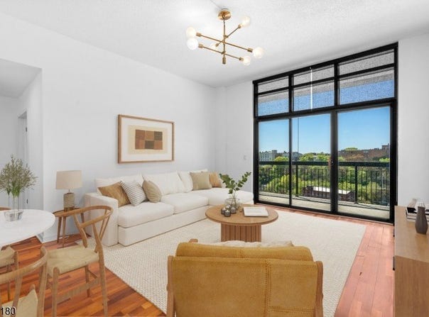 700 1St St Unit 16PR, Hoboken City, NJ 07030-8802