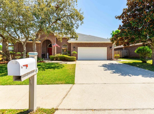 2650 Stormy Circle, Navarre, FL 32566