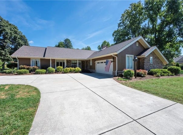 109 Holly Circle, Bermuda Run, NC 27006