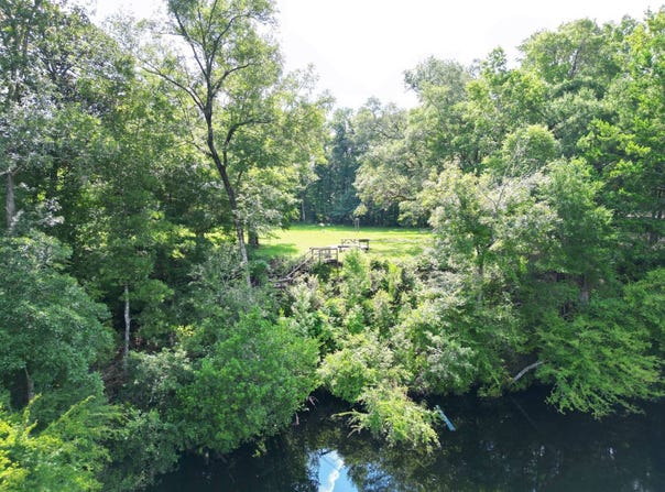 10 Doc Simmons Rd, Sopchoppy, FL 32358