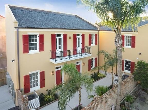 826 TOURO Street, New Orleans, LA 70116