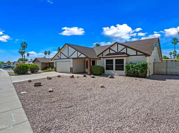 6160 E INGLEWOOD Street, Mesa, AZ 85205