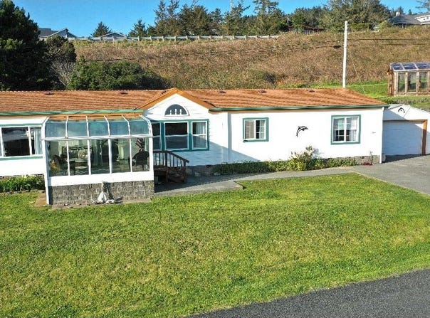 94033 DOYLE POINT RD, Gold Beach, OR 97444