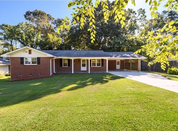 4088 Suzanne Lane, Duluth, GA 30096