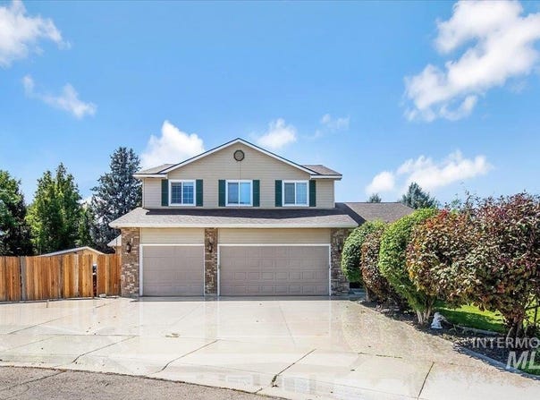 3397 W Park Creek Dr, Meridian, ID 83642