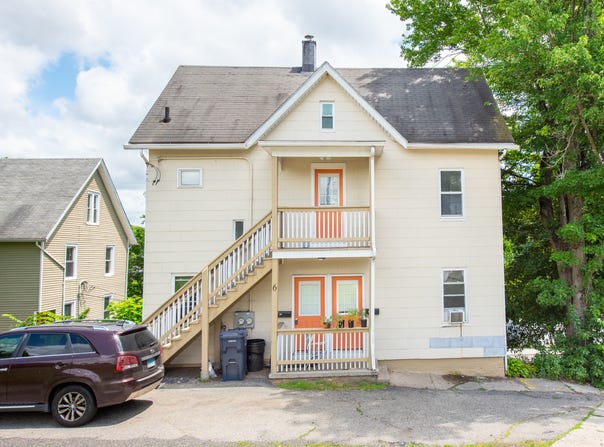 6 Crescent Street, Ansonia, CT 06401