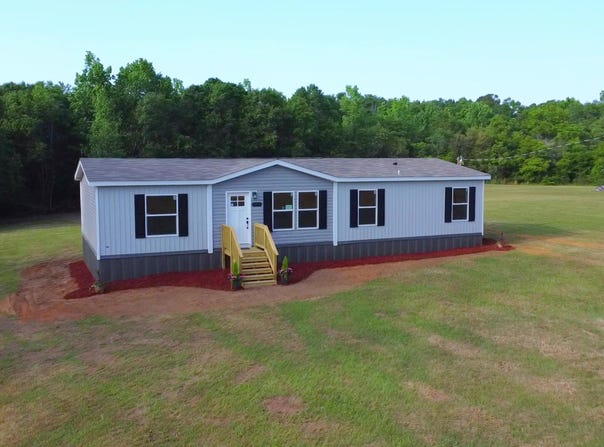 1092 first ave Avenue, Graceville, FL 32440