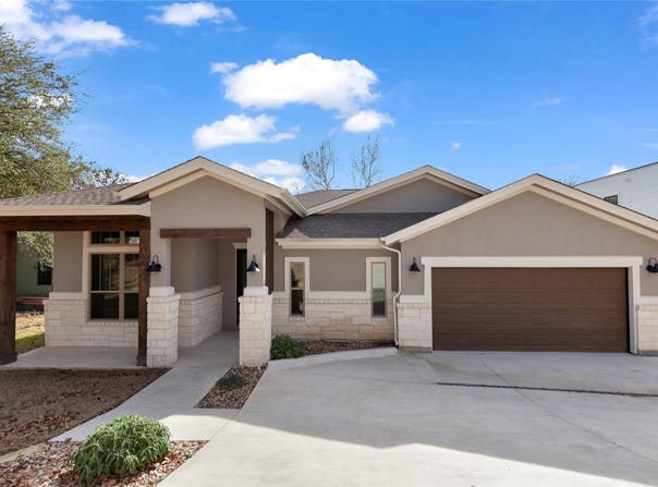 20701 Deep CRK, Lago Vista, TX 78645