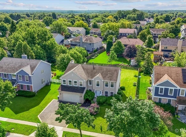 1831 Haverford Drive, Algonquin, IL 60102