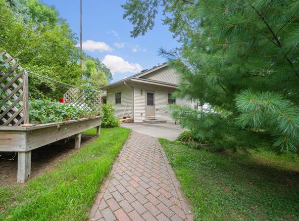27906 Ambassador Drive, Grey Eagle, MN 56336