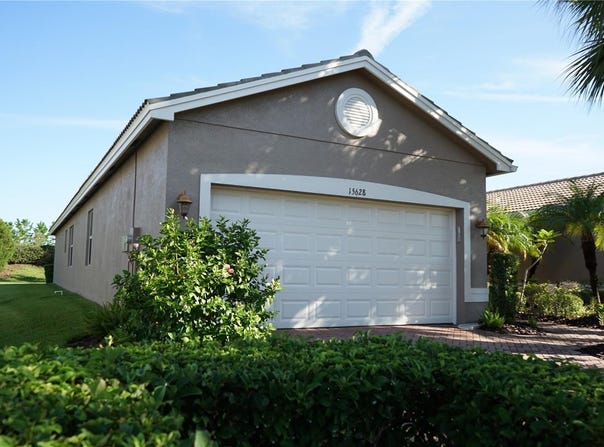 15628 AURORA LAKE Circle, WIMAUMA, FL 33598